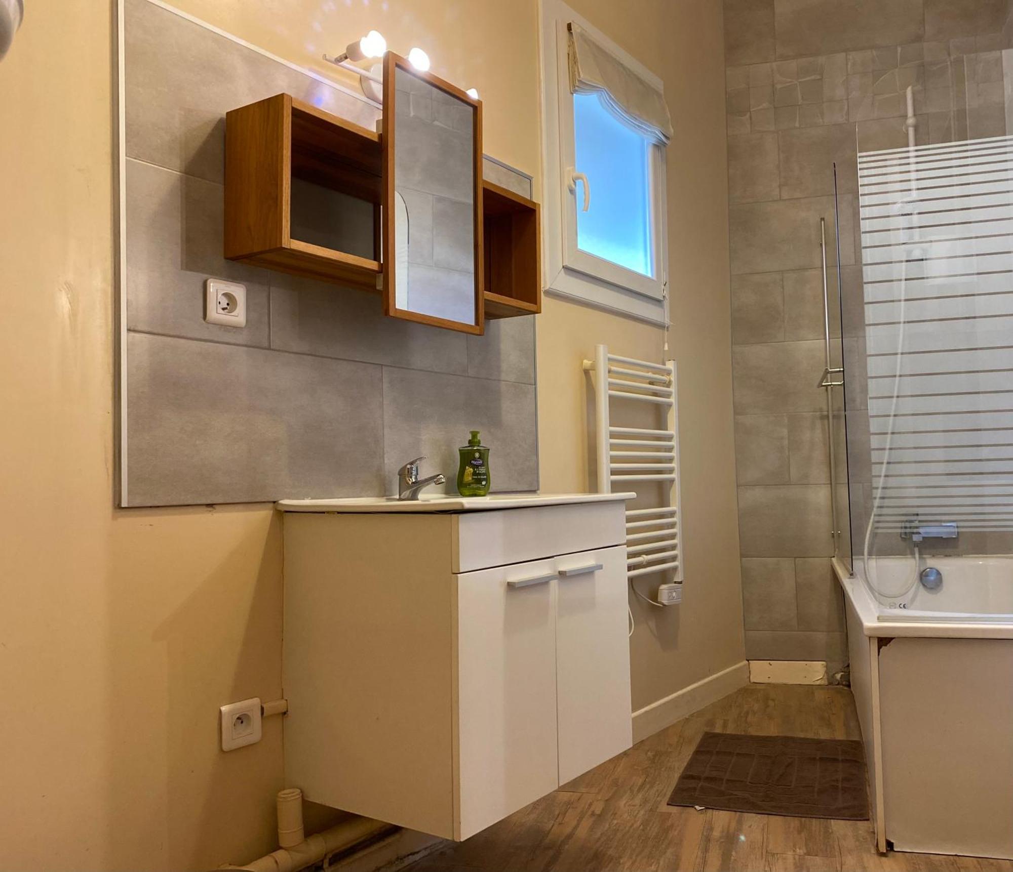 Appartement Coeur Centre Ville โนยง ภายนอก รูปภาพ